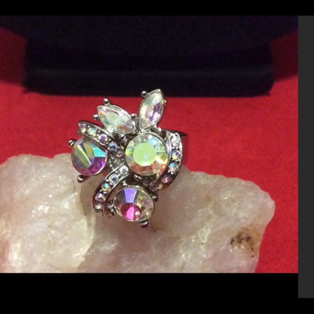 Absolutely stunning simulated aurora borealis ring